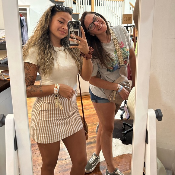 Hii, it’s Jo! - Picture 3 of 8